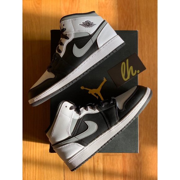 Size 7y Air Jordan 1 Mid - Picture 5 of 5